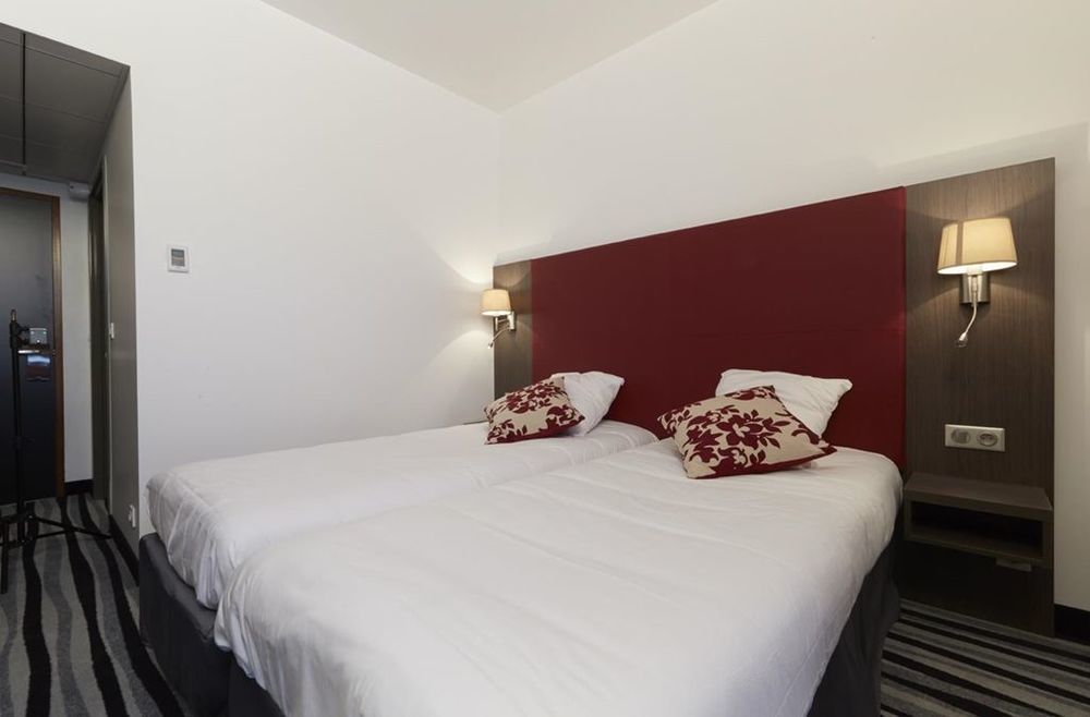 Sure Hotel By Best Western Plaisir Habitación foto